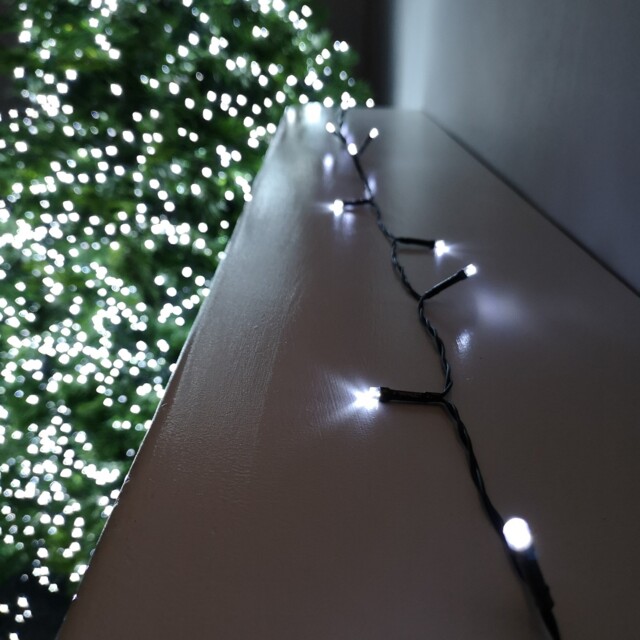 24 Led 2.3m Premier Battery 8 Function Outdoor Smart Timer Lights Cool