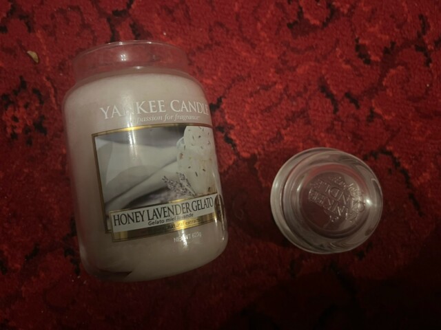 Yankee Candle Large Jar Honey Lavender Gelato Scented Candle