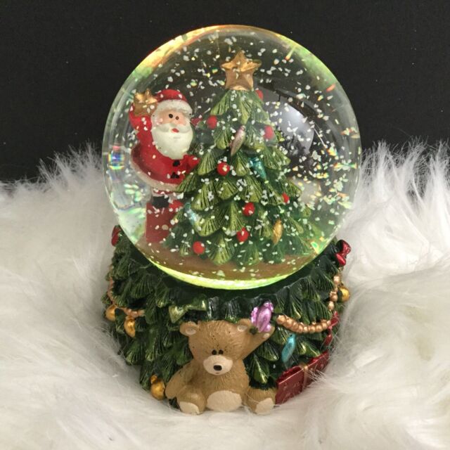 9cm Father Christmas Tree Snow Globe Led Light Up Colour Changing