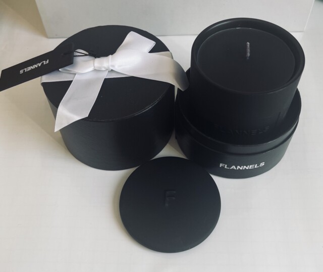 "Flannels ""modern Muse"" Scented Candle, 350g Brand"