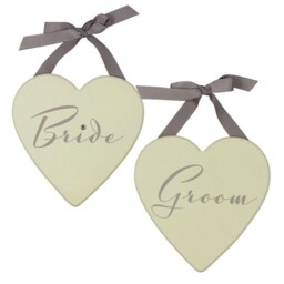 Amore Set Of 2 Mdf Heart Plaques 'bride & Groom'