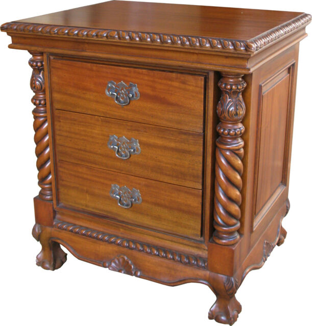 Chippendale Bedside Table - Cabinet - 3 Drawers - Solid Mahogany Bs031