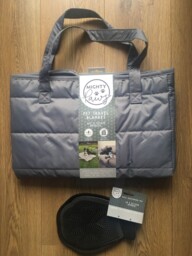 Travel Blanket Grey 60 X 90 Cm & Dog Grooming Mit 18 X 23cm. Brand