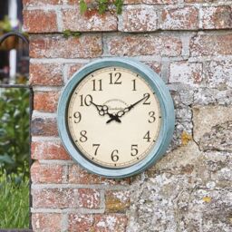 Indoor/outdoor Cambridge Wall Clock - Shabby Chic Style Weather