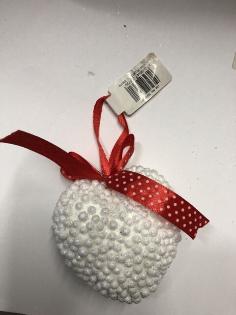 Christmas 4pk White Foam Beaded 8.7cm Heart Baubles With Glitter And