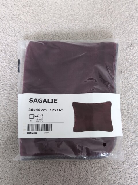 Ikea Sagalie Cushion Cover 30 X 40 Cm 104.172.77 Purple Velvet