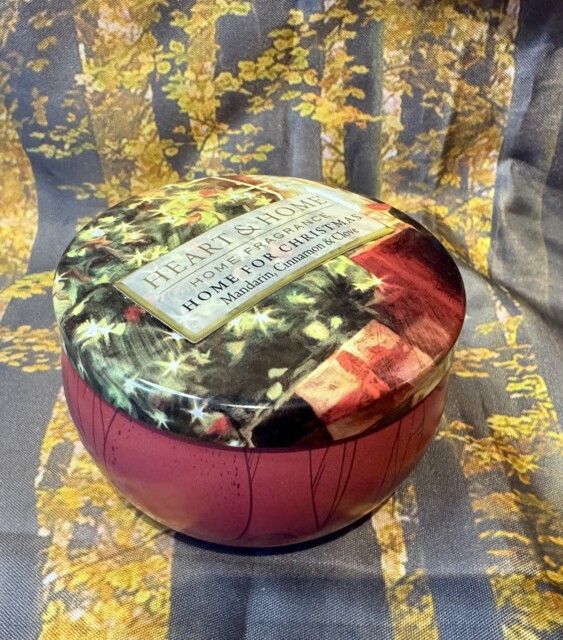 Heart & Home Christmas Candle, Home For Christmas 125g Mandarin