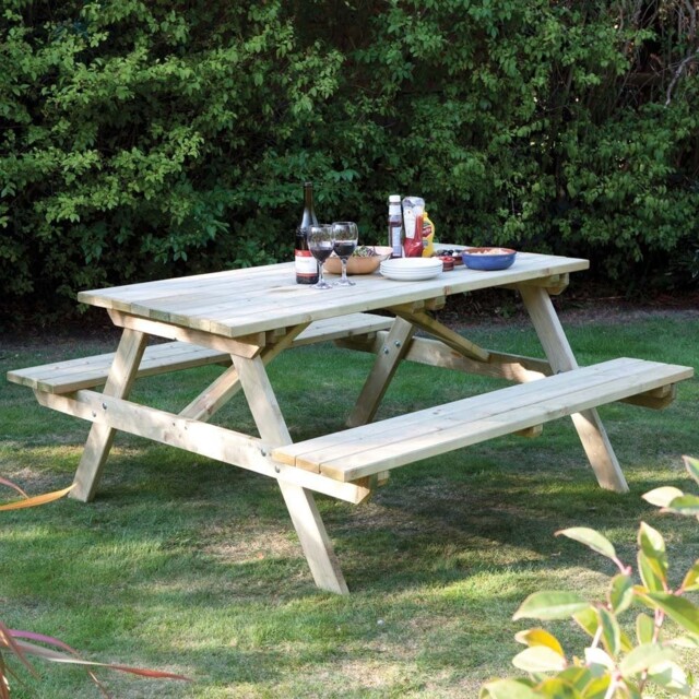 Rowlinson Premium Heavy Duty Wooden Picnic Table 1.5m