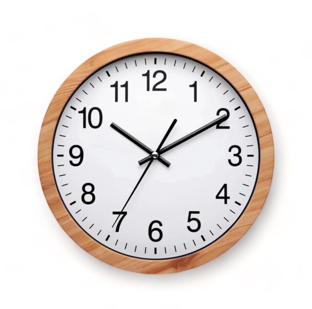 Bargain Lovers Wooden Effect Wall Clock - Silent And Not 30cm, Efect