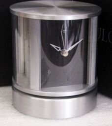 "Bulova Mantel Clock ""president"" B5006 Executive Desk Clock"