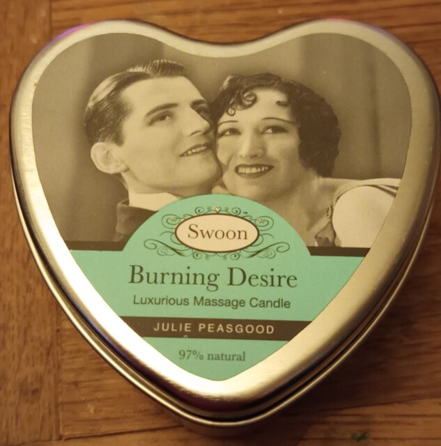 Heart Shape Luxurious Massage Candle With Spoon