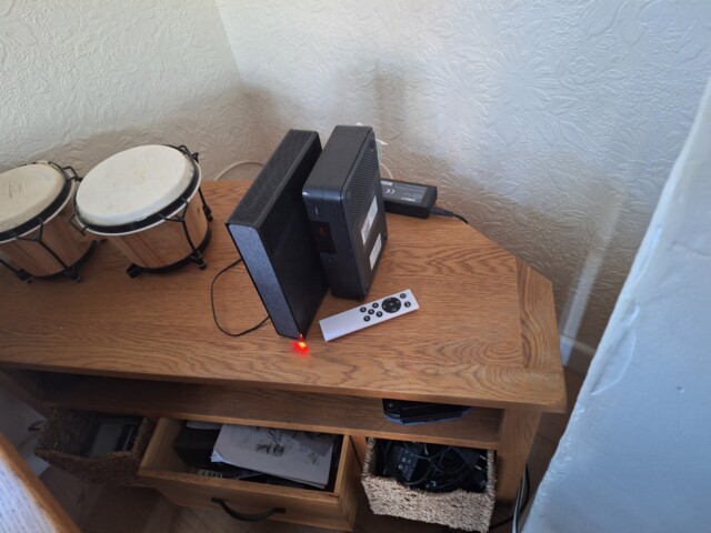 Roseland Oak Corner Tv Unit