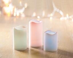 3 X Colour Changing Candles With Timer And Remote