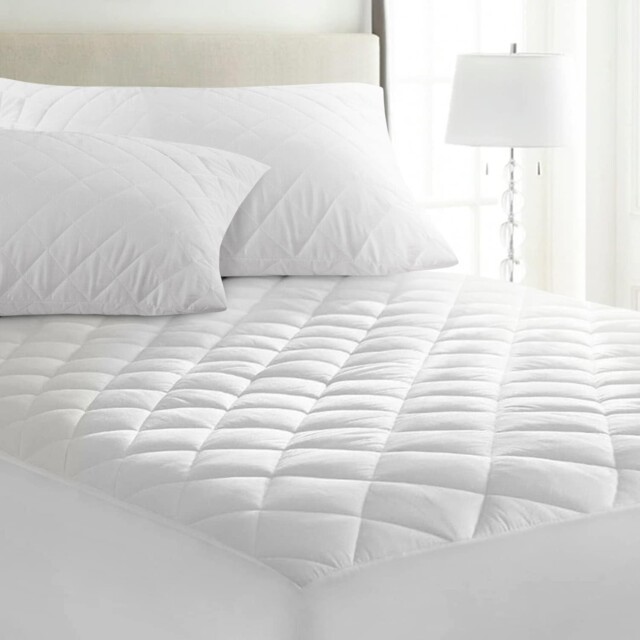 Yorkshire Bedding Double Mattress Protector 30 Cm Extra (140 X 193 Cm)