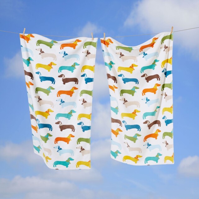 Sausage Dog Towel White X1 Beach Bath Pool Cotton Soft Large
