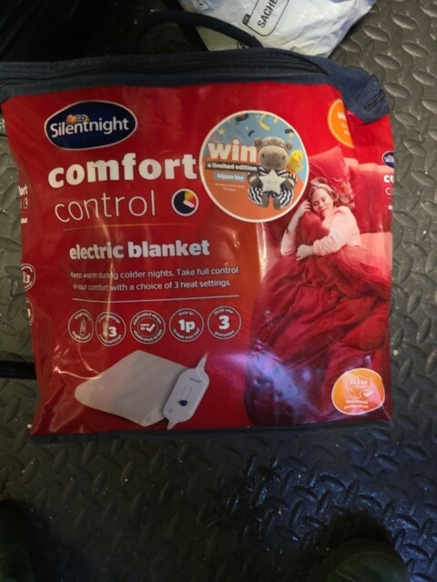 Silentnight Comfort Control Electric Heated Under Blanket Single - 1
