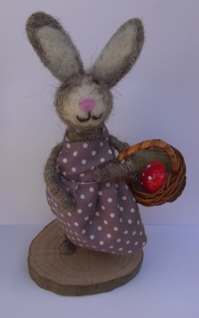 Little Felt Rabbit Decoration Bunny With Basket Wool Rabbit Gifts And