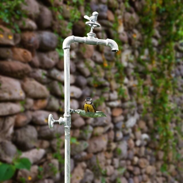 Metal Bird Bath Feeder Pipe Stake Garden Ornament Tap Seed Feed