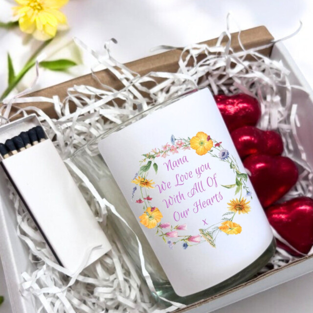 Candle Gift Set White Glass Jar 8cm X7cm Fresh Linen Matches &