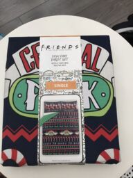 Friends Single Duvet Set Central Perk - Christmas Theme - Brand George