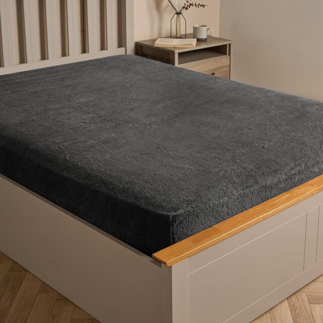 Brentfords Teddy Fleece Fitted Sheet - Charcoal Grey, Size Double