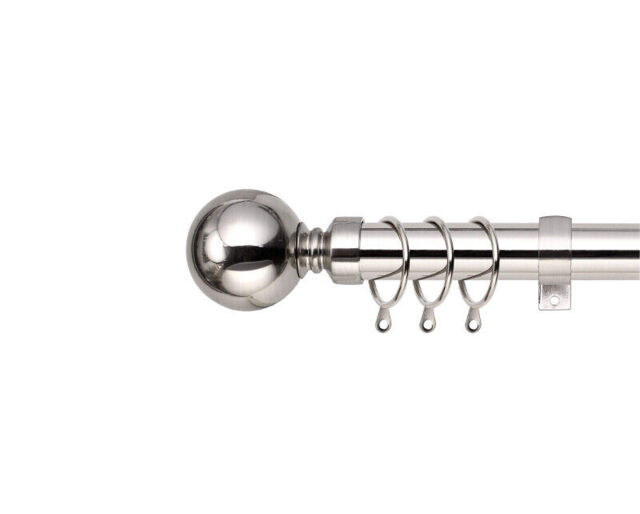 Diamante 16-19mm Telescopic Extendable Metal Curtain Pole In Black