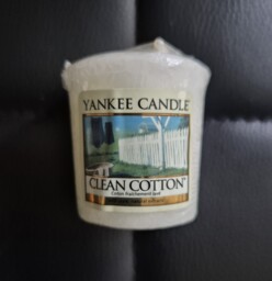 Yankee Candle Clean Cotton Votive Candle