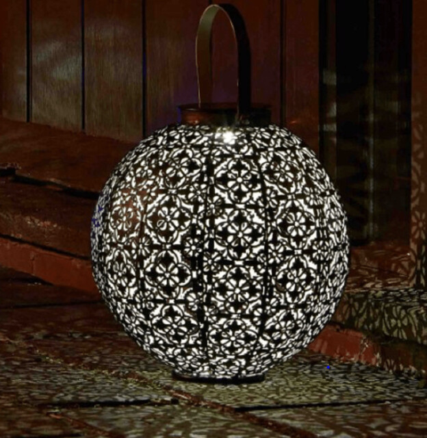 Smart Solar Damasque Lantern Light