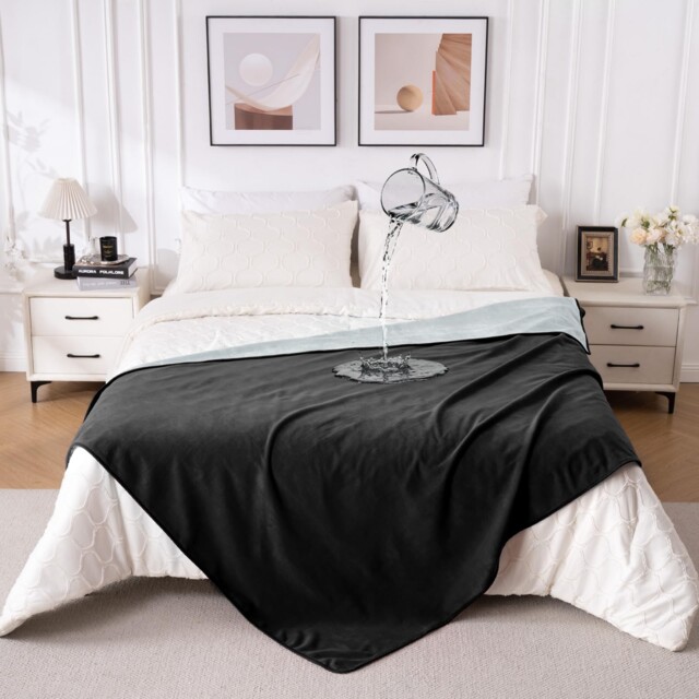 Qiyi Waterproof Blanket For Bed Couch Sofa, 150x200cm, Black/light