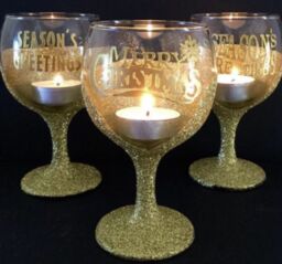 Tea Light Candle Holders - Set Of 3 Gold, Sparkly, Resin, Christmas.