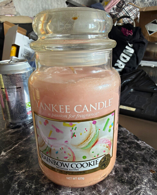 Yankee Candle Rainbow Cookie Scented Large Jar Candle 623g, Pink by eBay
