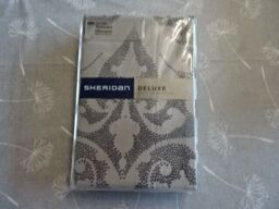 Sheridan Pencarrow Wheat Pair Of Tailored Pillowcases -bnip
