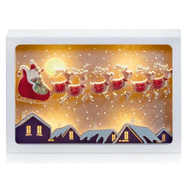 Christmas Santa Reindeer Sleigh Paper Diorama Scene Led Lit Up 30x21m