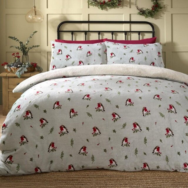 Dreams & Drapes Lodge Christmas Winter Robin Teddy Fleece Duvet Cover