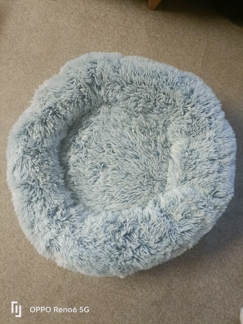 Feandrea Dog Bed, Donut Cat Bed, Fluffy Calming Pet Bed With