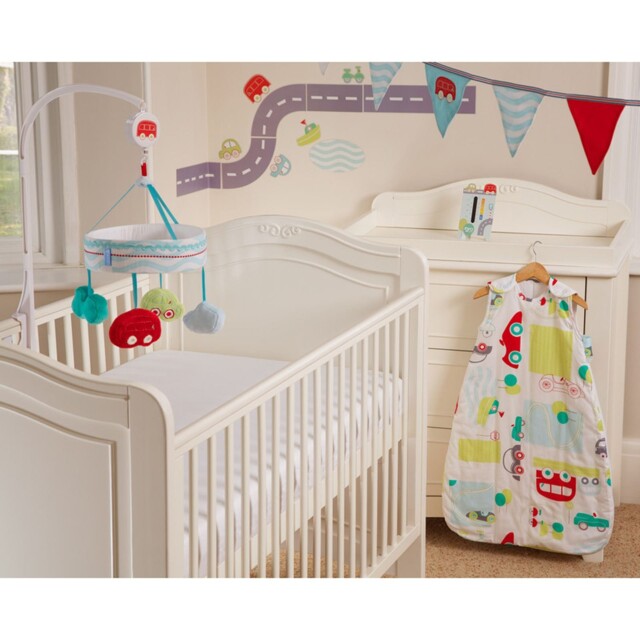 Gro Company Safer Sleep Nursery Set Includes Sleep Bag, Cot Sheets +