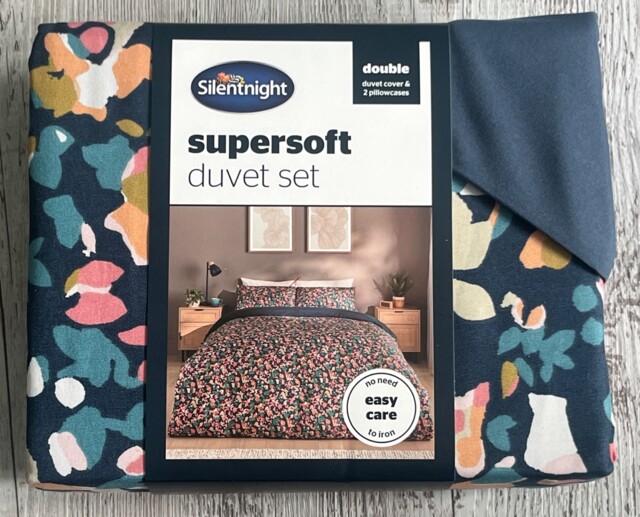 Silentnight - Supersoft Duvet Set 'floral' (double - 200 X 220cm) -