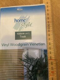 Blind Brand Venetian Blind Vinyl Woodgrain Teak 105cm Width