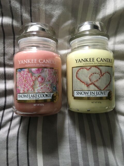 Yankee Candle 2 Large Festive Christmas Jars Snow In Love & Snowflake