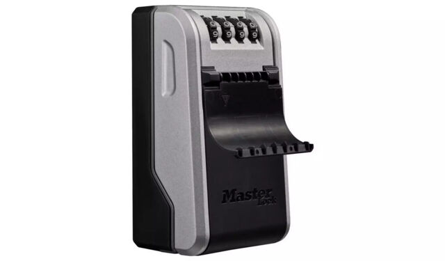 Master Lock Large Capacity Combination Key Safe 5481eurd