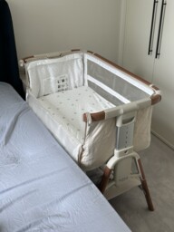 Tutti Bambini Cozee Xl Bedside Crib & Cot Wallnut/ecru