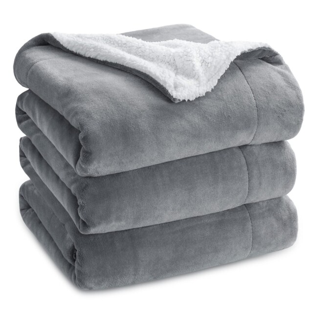 Sherpa Fleece Throw Blanket - Thick And Warm, Fluffy Microfiber Solid