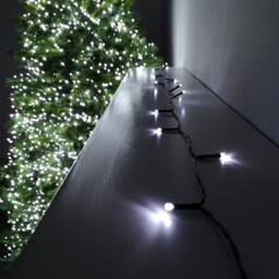 600 Led 60m Premier Battery 8 Function Outdoor Smart Timer Lights Cool