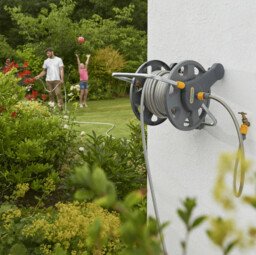 Hozelock Assembled 2 - In - 1 Hose Reel With 25m Hose