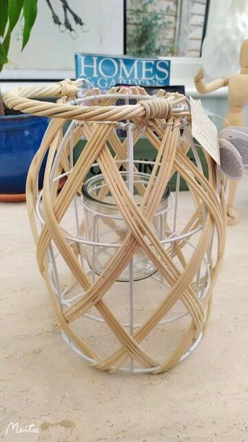 28cm Woven Boho Natural Lantern White Wire Frame Glass Candle Holder
