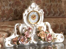 Large Table Clock Ornament In Capodimonte Porcelain With Flowers