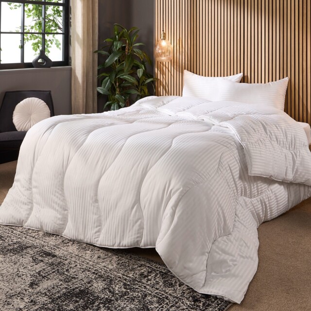 Hotel Luxury Duvet Soft & Cosy Collection By Snuggledown 10.5 Tog -