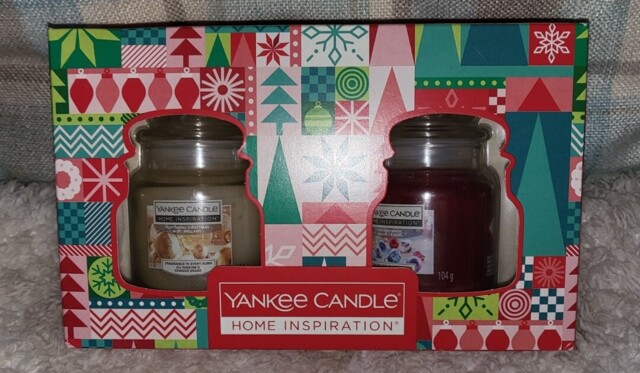 Yankee Candle Christmas Gift Box Set 2 X 104g Jar Scented Fragrance