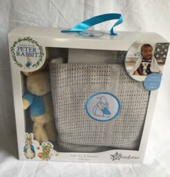 Beatrix Potter Peter Rabbit Blanket Gift Set 90 X 70cm