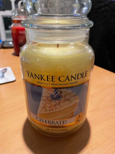Yankee Candle Celebrate Large Free P&p